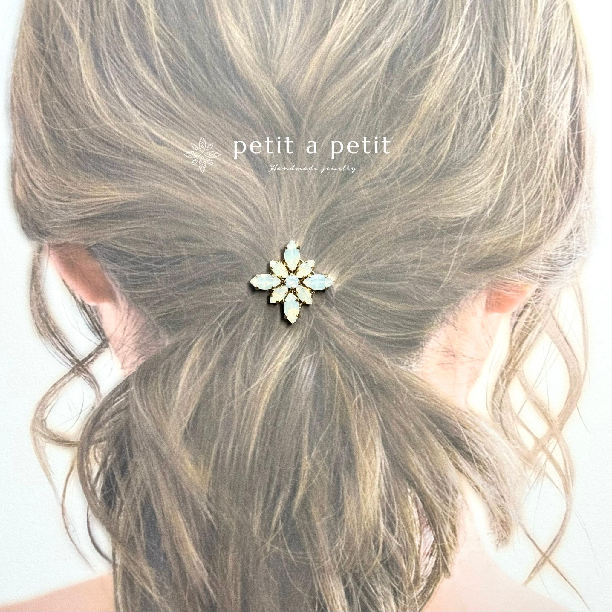 スワロフスキー®︎ ヘアゴムorポニーフック Sサイズ clématite ホワイト | 2枚目